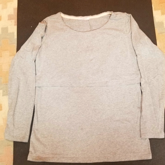 Nursing long sleeve - Picture 1 of 8